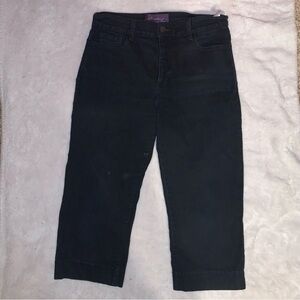 NYDJ women’s Capri pants